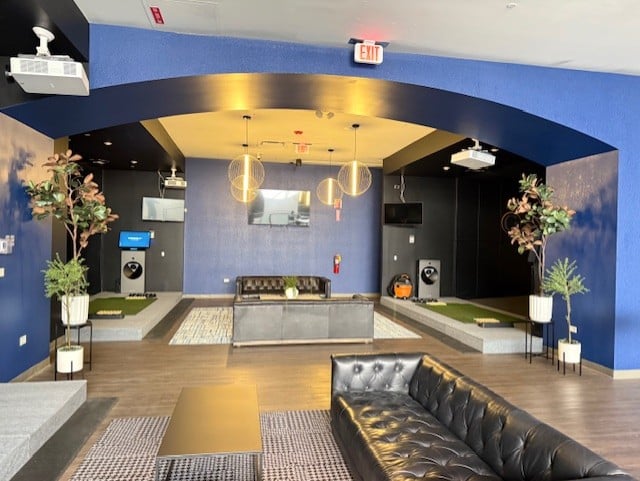 GOLFZON Social - Oak Brook IL 4